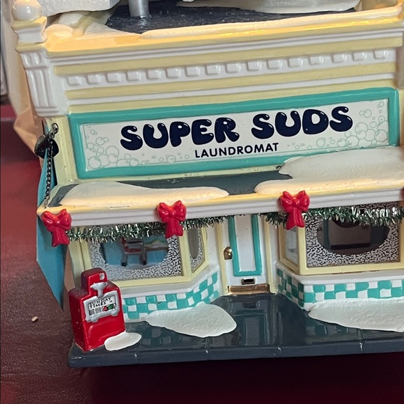 Department 56 Snow Village Super Suds Laundromat with Cozy Café - Picture 3 of 6